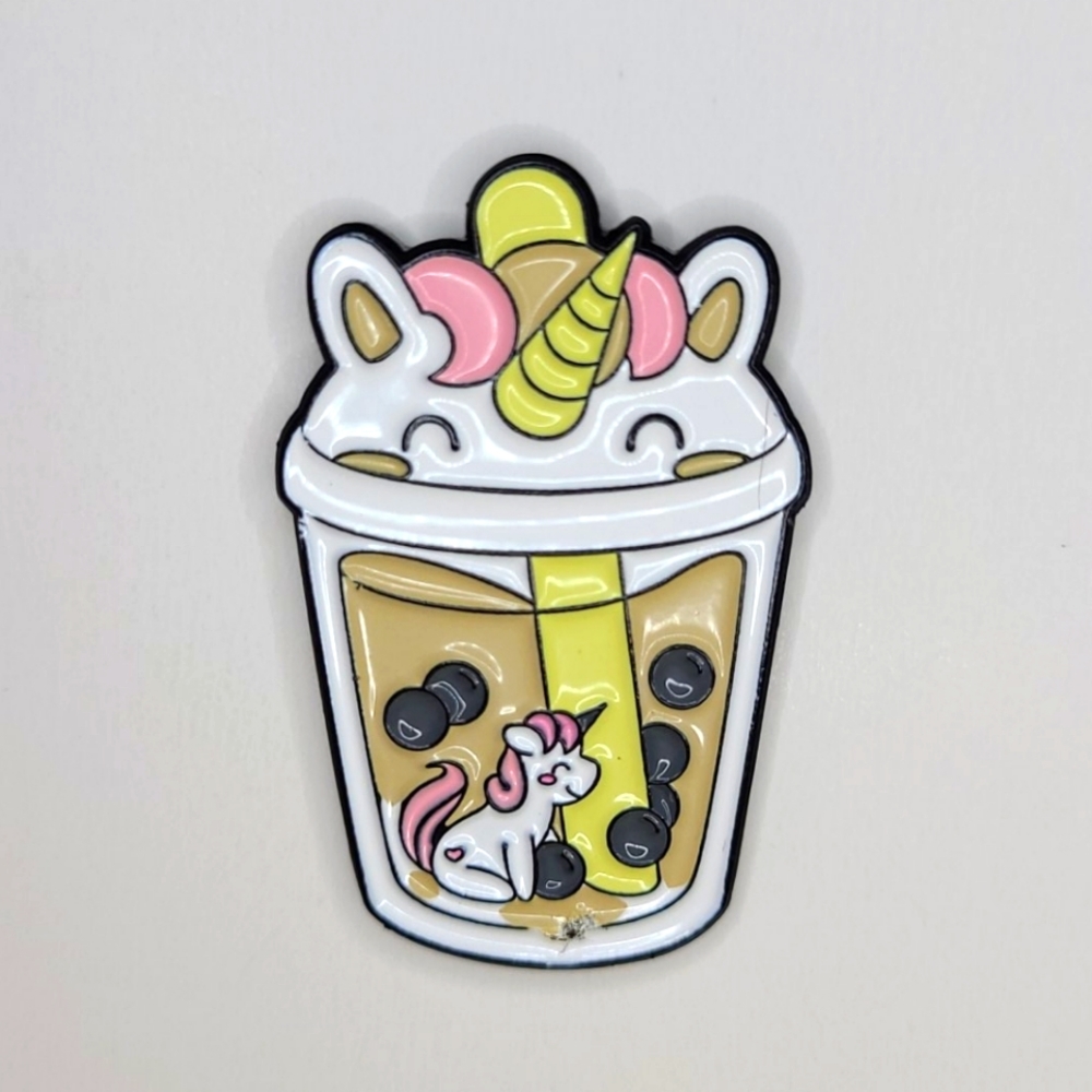 Pin: Unicorn Boba, enamel pin, kawaii
